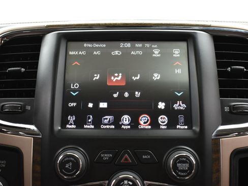 Used 2014 RAM 2500 Longhorn image 36