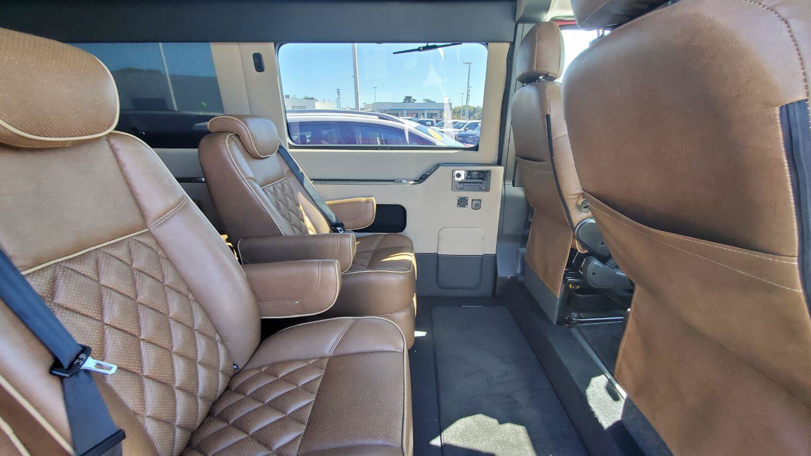 Used 2023 RAM ProMaster 2500 w/ Premium Convenience Group (B) FWD image 5