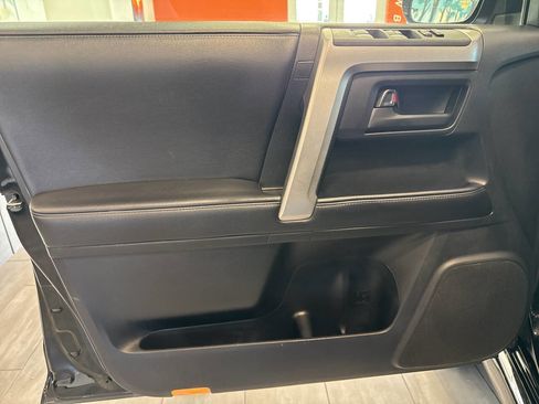 Used 2012 Toyota 4Runner Limited image 15