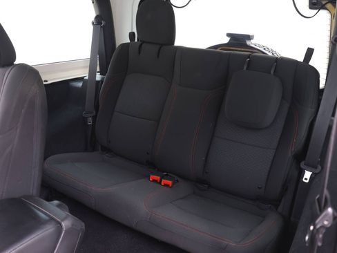 Used 2023 Jeep Wrangler Rubicon w/ Safety Group AWD/4WD image 10