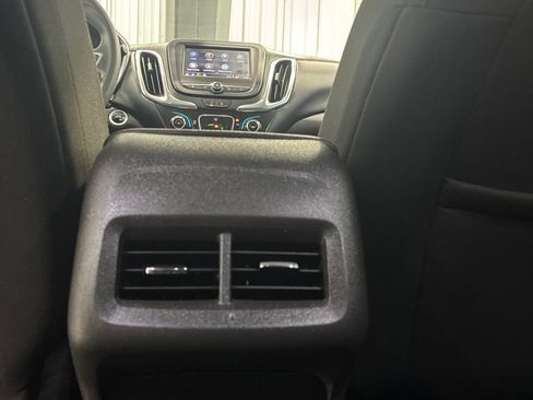 Used 2022 Chevrolet Equinox LT FWD image 29