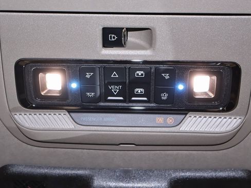 Certified 2026 Ford F350 Platinum w/ Platinum Plus Package image 40