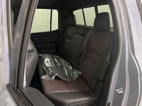 New 2026 Honda Ridgeline Black Edition image 19