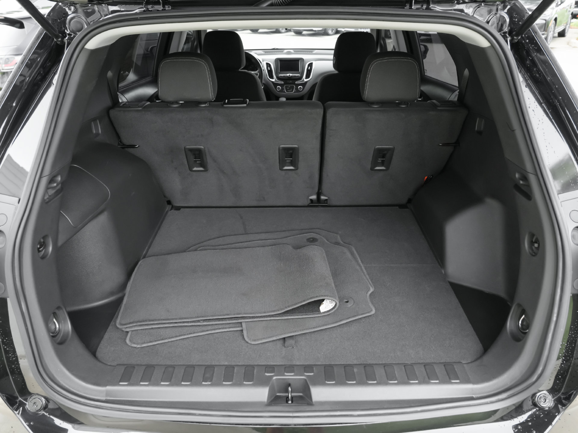 Used 2023 Chevrolet Equinox LS FWD image 42