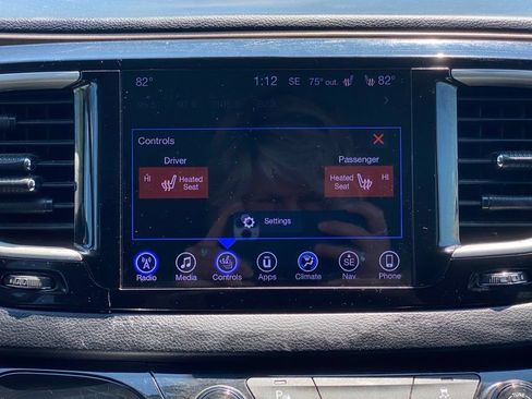 Used 2017 Chrysler Pacifica Touring-L w/ Safetytec Group FWD image 23