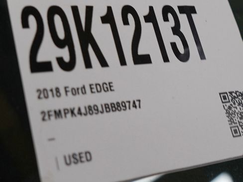 Used 2018 Ford Edge SEL w/ Equipment Group 201A AWD/4WD image 31
