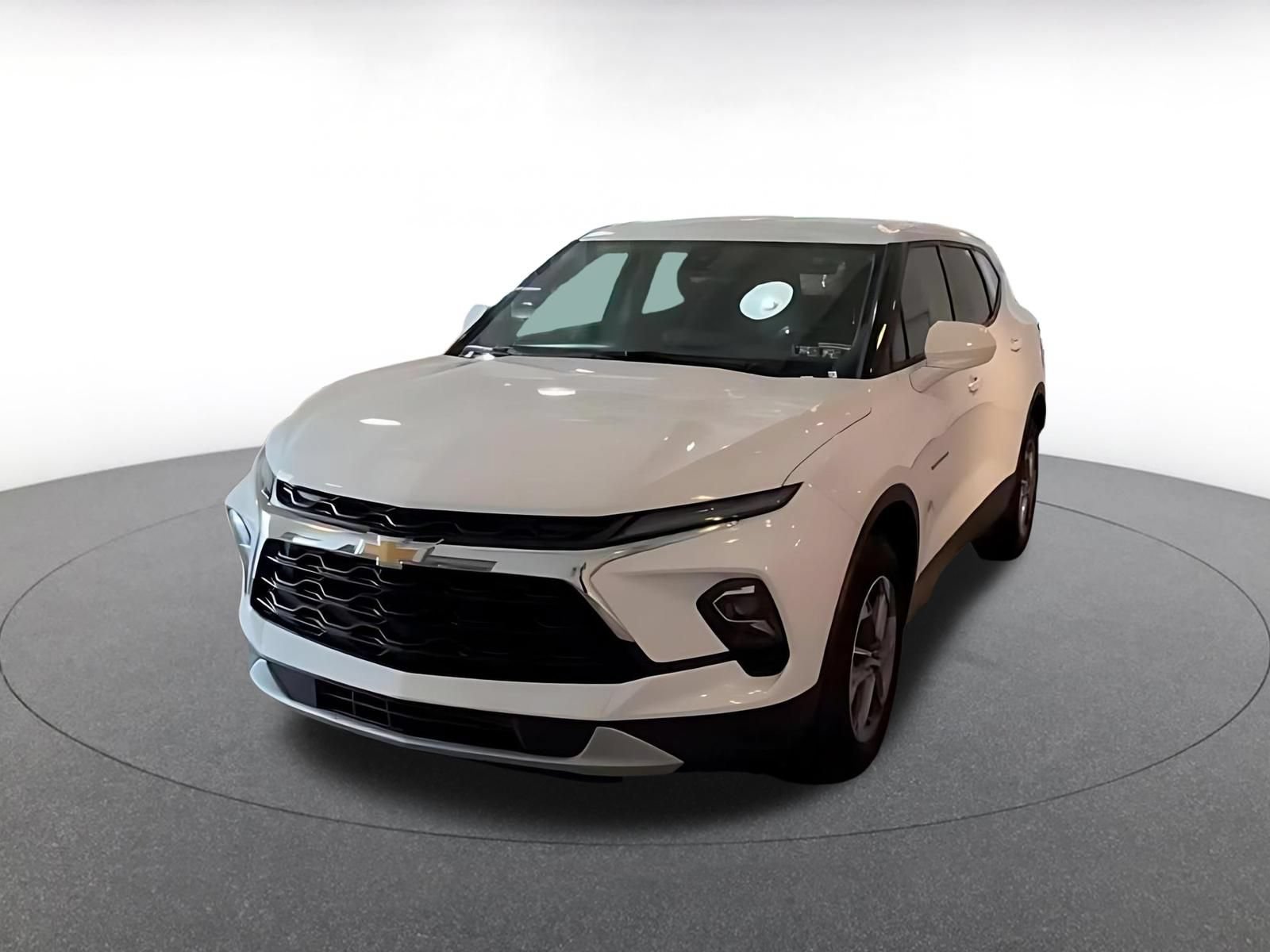 Used 2025 Chevrolet Blazer LT FWD image 6
