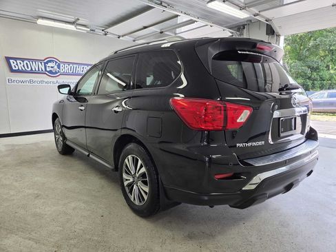 Used 2019 Nissan Pathfinder SV AWD/4WD image 9