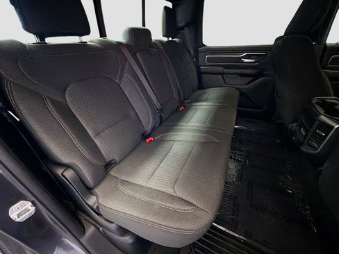 Used 2020 RAM 1500 Big Horn AWD/4WD image 14