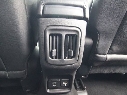 Used 2019 Jeep Compass Altitude image 36