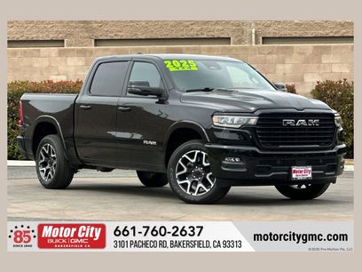 Used 2025 RAM 1500 Laramie w/ Sport Appearance Package