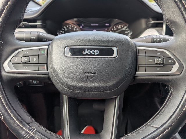 Used 2023 Jeep Compass Latitude AWD/4WD image 20