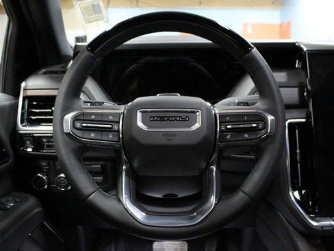 New 2026 GMC Yukon Denali image 24