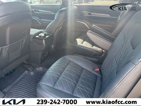 Certified 2024 Kia Telluride SX Prestige X-Line image 4