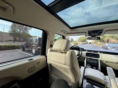 Used 2016 Land Rover Range Rover Long Wheelbase Supercharged image 39