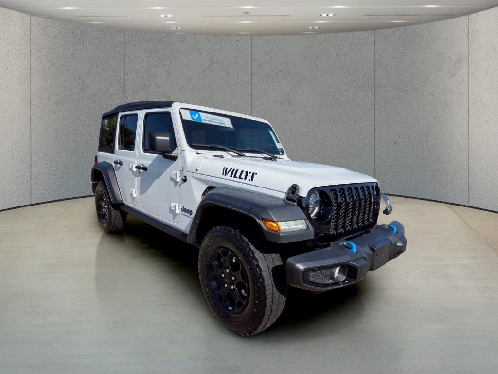 Used 2023 Jeep Wrangler Unlimited AWD/4WD image 7