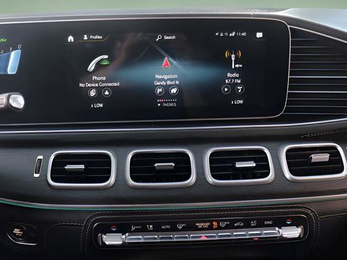 Used 2021 Mercedes-Benz GLS 63 AMG 4MATIC w/ Warmth & Comfort Package image 25