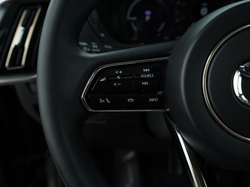 Used 2025 MAZDA CX-70 Plug-In Hybrid w/ Premium Plus image 25