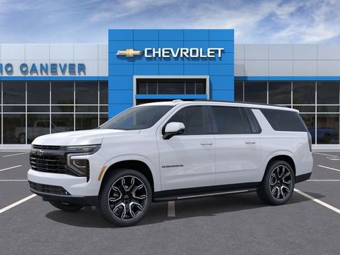 New 2026 Chevrolet Suburban RST w/ Advanced Technology Package AWD/4WD image 3