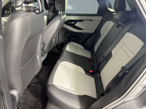 Certified 2026 Land Rover Range Rover Evoque Dynamic SE image 13