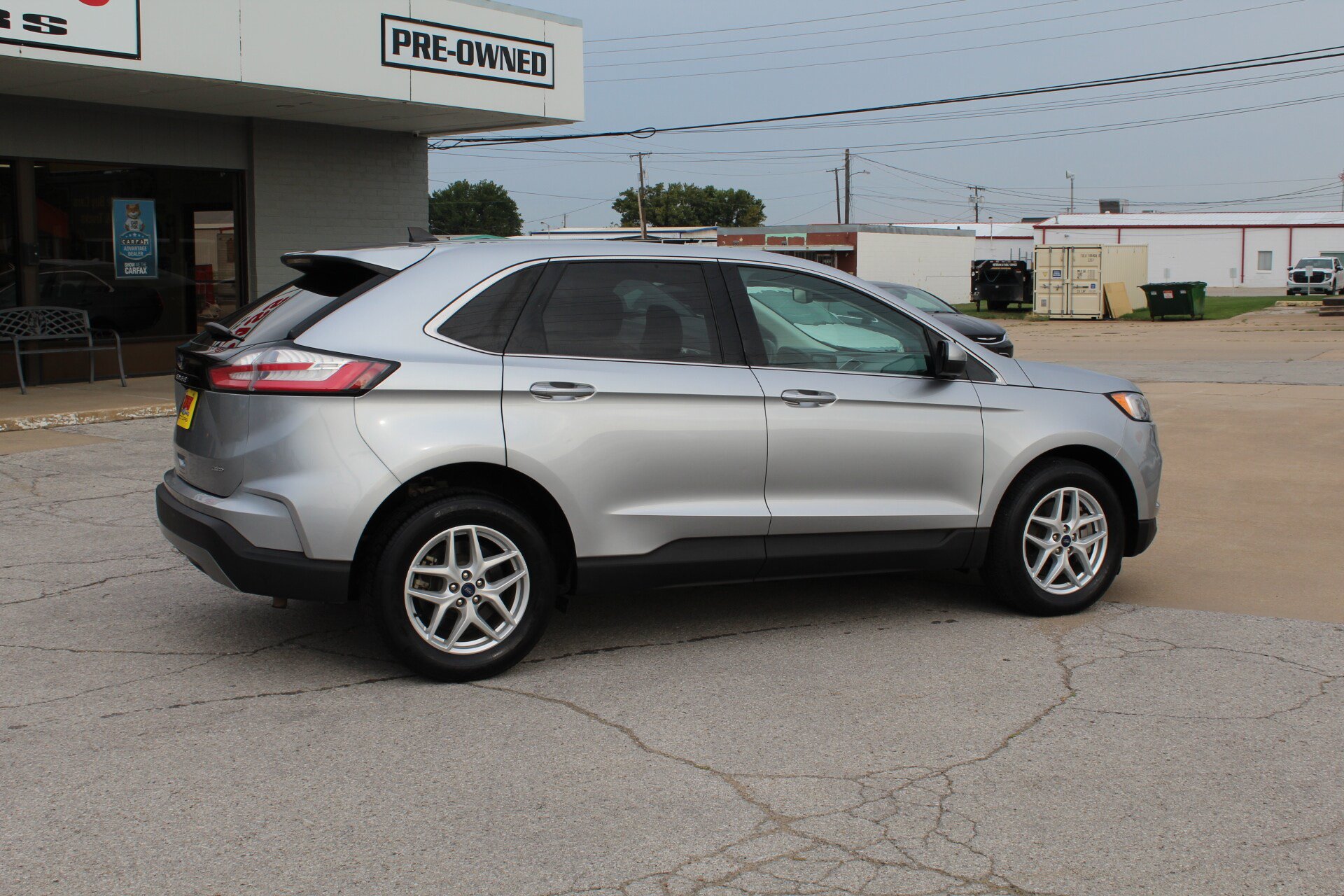 Used 2022 Ford Edge SEL AWD/4WD image 4