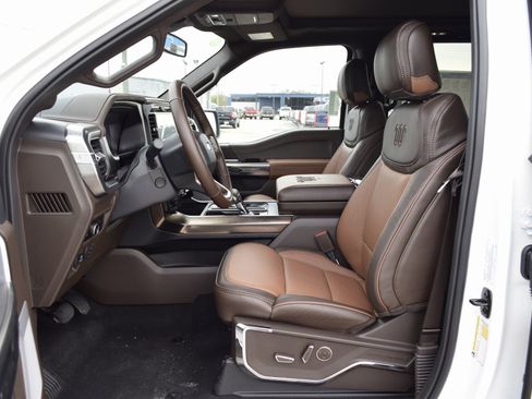 New 2025 Ford F150 King Ranch w/ FX4 Off-Road Package image 18