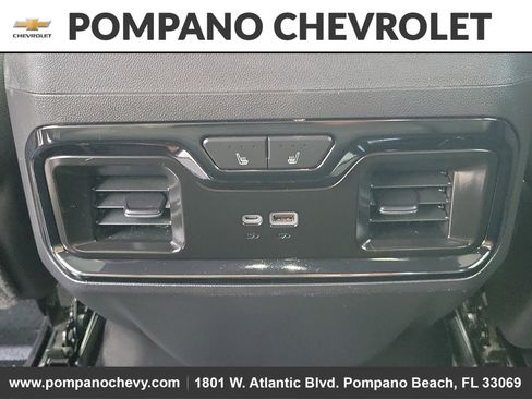 Used 2023 Chevrolet Silverado 1500 ZR2 image 16
