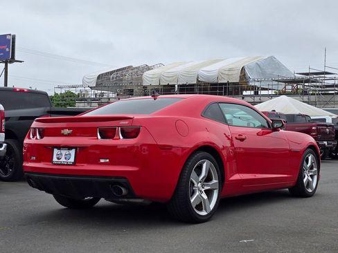 Used 2011 Chevrolet Camaro SS w/ RS Package RWD image 7