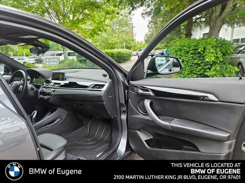 Used 2020 BMW X2 xDrive28i w/ Convenience Package AWD/4WD image 10