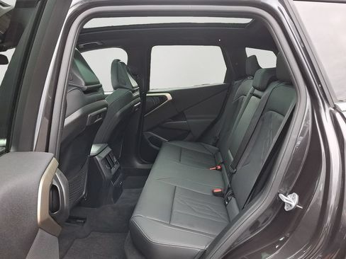 Used 2025 BMW X3 xDrive30i AWD/4WD image 8
