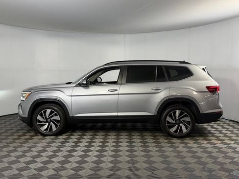 Used 2024 Volkswagen Atlas SE AWD/4WD image 8