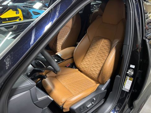 Used 2021 Audi RS 6 image 14