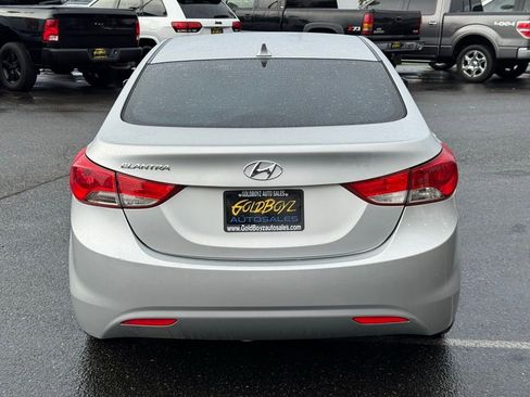 Used 2012 Hyundai Elantra GLS w/ Preferred Pkg 3 image 10