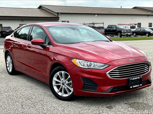 Used 2020 Ford Fusion SE image 38