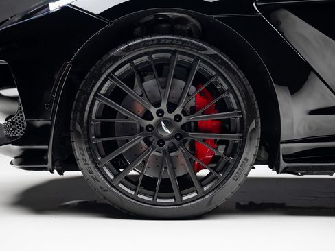 Used 2023 Aston Martin DBX 707 AWD/4WD image 18