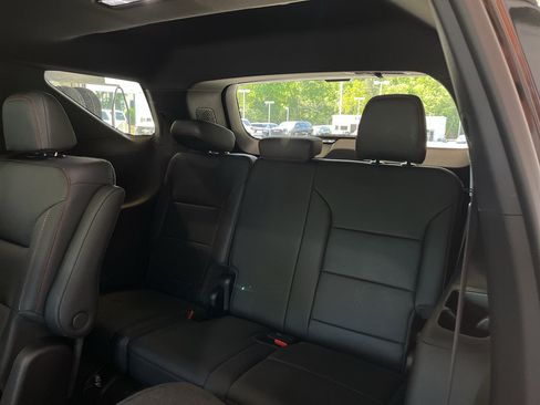 New 2026 Chevrolet Traverse Z71 w/ Enhanced Driving Package image 16