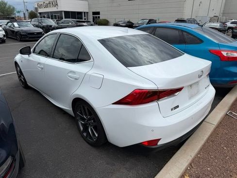 Used 2018 Lexus IS 300 F Sport w/ F Sport Package RWD image 4