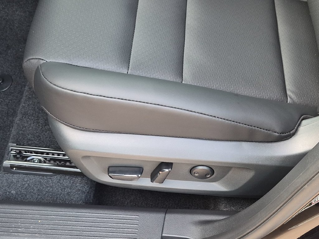 New 2026 Nissan Rogue Dark Armor FWD image 14