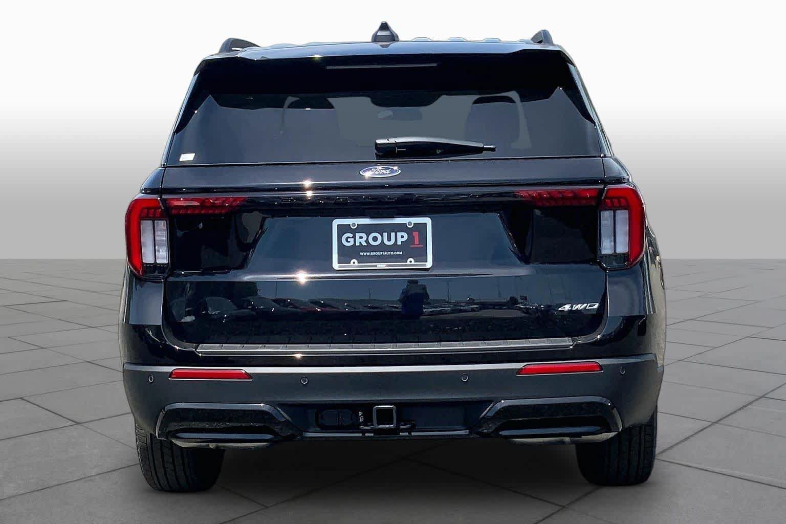 New 2026 Ford Explorer ST-Line AWD/4WD image 4