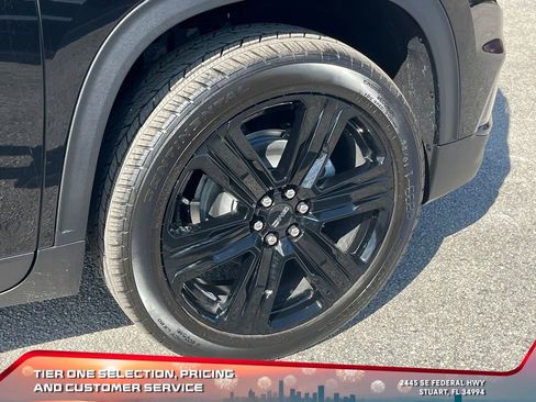 New 2026 GMC Acadia Elevation w/ Black Edition image 21