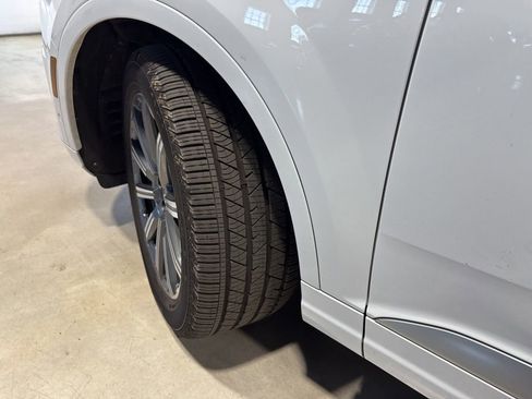Used 2019 Audi Q7 3.0T Prestige w/ Prestige Package AWD/4WD image 3