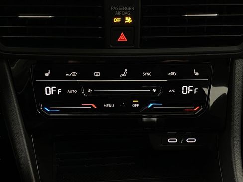 New 2026 Volkswagen Jetta SE image 22