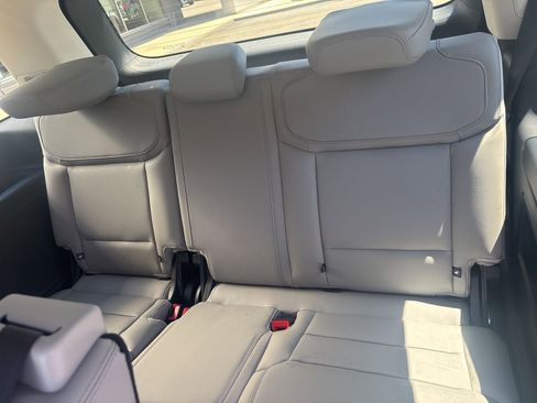 New 2026 Ford Expedition Active AWD/4WD image 18