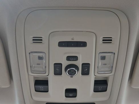 Used 2023 GMC Yukon XL Denali AWD/4WD image 94