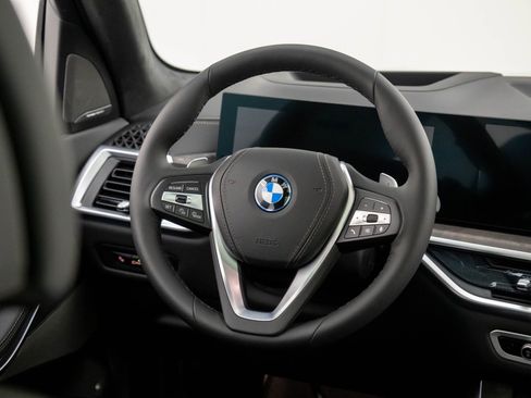 New 2026 BMW X5 xDrive50e w/ Executive Package image 11