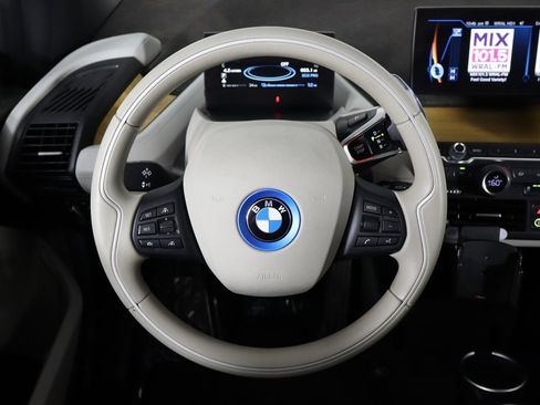 Used 2015 BMW i3 w/ Range Extender RWD image 7