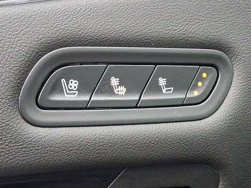 Certified 2024 Cadillac Escalade Premium Luxury w/ Performance Package image 33