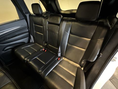 Used 2021 Jeep Grand Cherokee Limited w/ Luxury Group II image 23