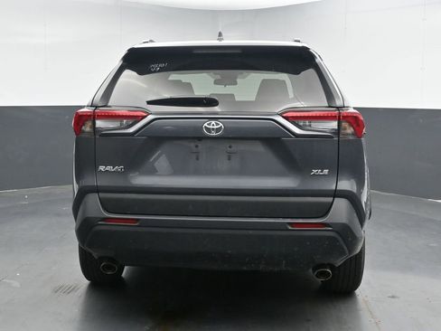 Used 2024 Toyota RAV4 XLE image 8