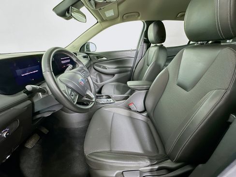 Used 2025 Buick Encore GX Preferred FWD image 13